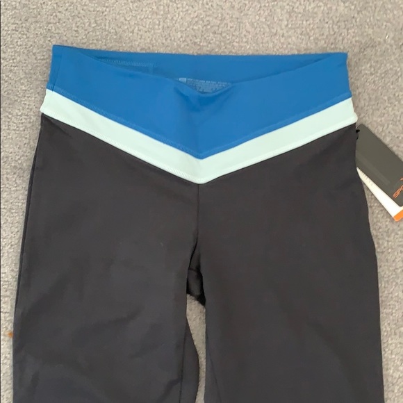 Exercise / gym pants - Picture 2 of 2